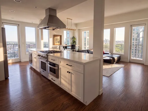 4611 Travis St APT 1100, Dallas, TX 75205