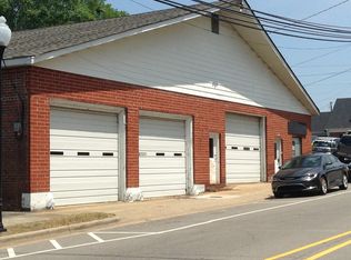 104 S McNeill St, Carthage, NC 28327