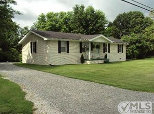 620 Union Camp Rd, Lafayette, TN 37083