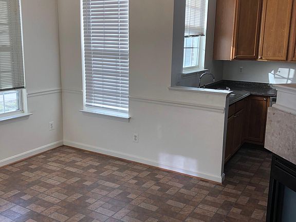 Spacious eat in kitchen