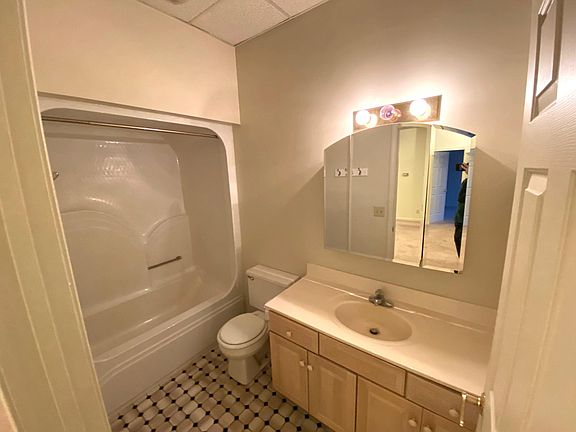 2nd image of 9124 W Smith St APT 204