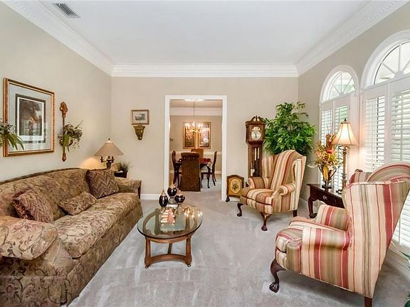 4th image of 2875 Briarfield Ln