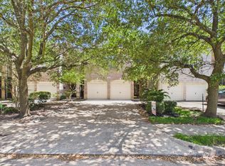 5449 Fairdale Ln, Houston, TX 77056