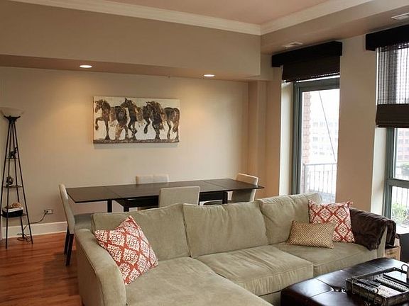 3rd image of 165 N Canal St APT 806