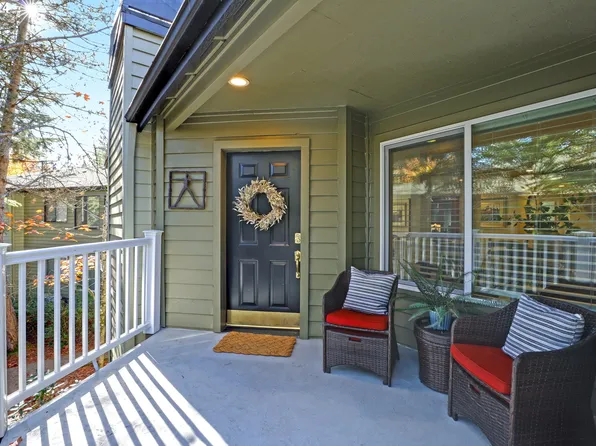5062 Foothills Dr Unit C7, Lake Oswego, OR 97034