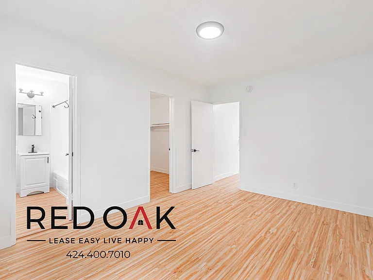 12605 Kensington Ln #7 — Photo 12