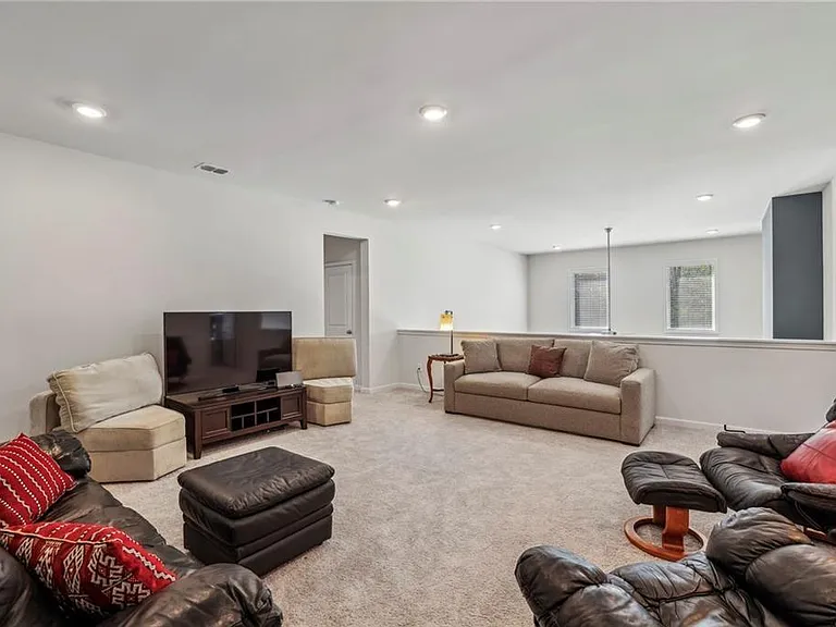 4257 Freight St — Photo 34