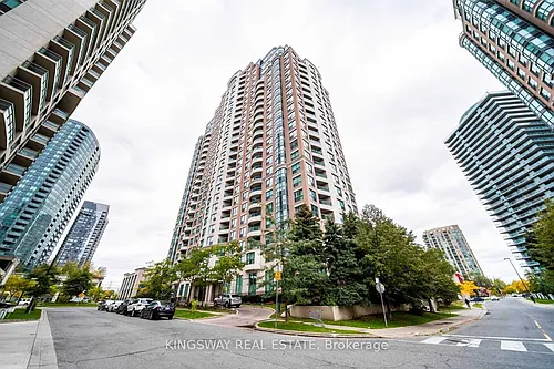 7 Lorraine Dr #812 Photo 1