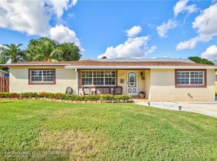 333 SE 3rd Ter, Deerfield Beach, FL 33441