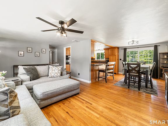 4th image of 1233 Willard Avenue