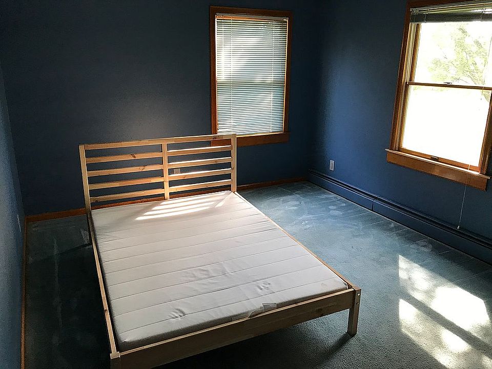 2nd floor bedroom 2