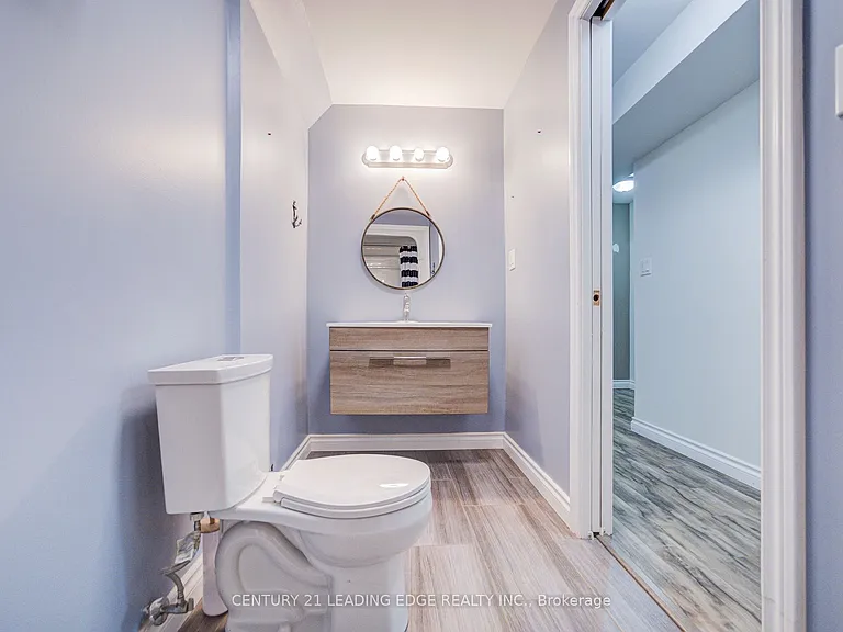 124 College St #9 — Photo 44