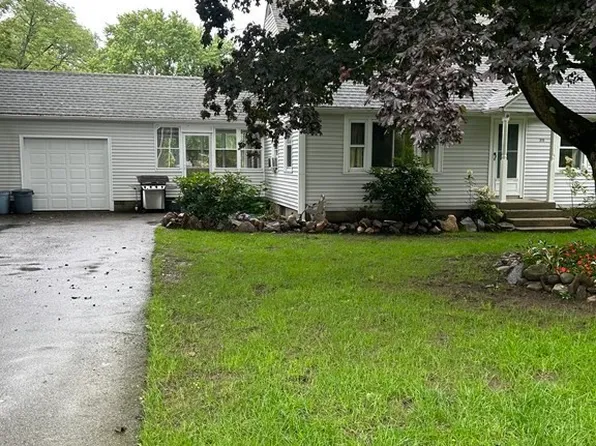 315 Church St, Northborough, MA 01532