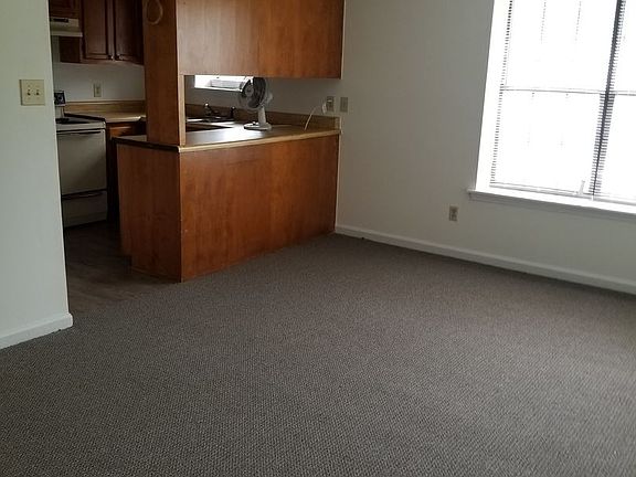 4th image of 516 E Harden St APT G