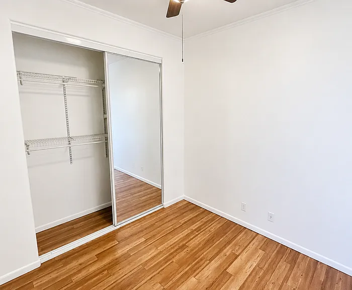 1045 Beryl St — Photo 11