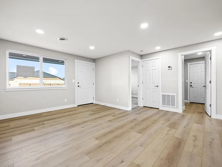 6205 W 4th Ave — Photo 4
