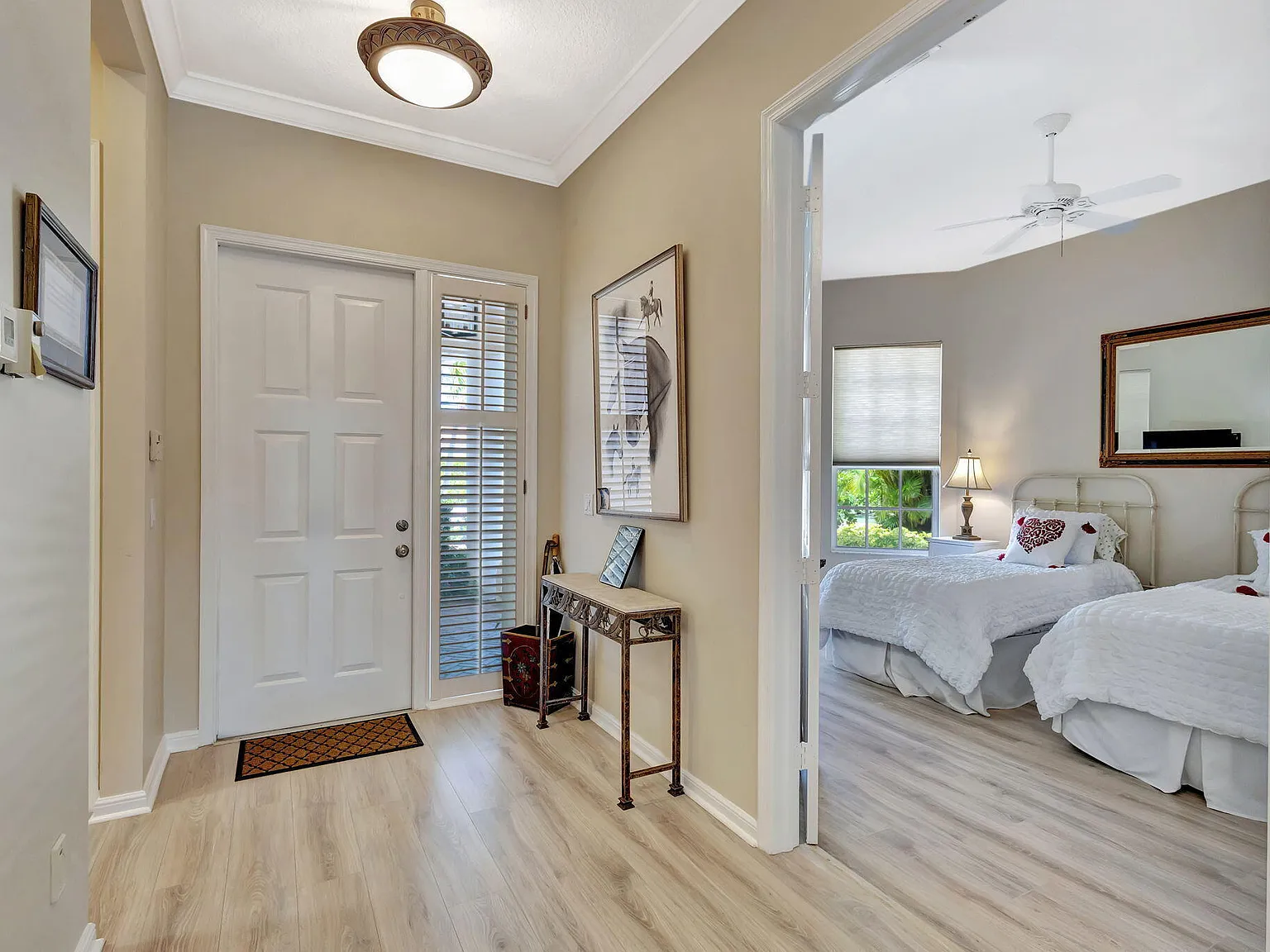 2 bed, 2.0 bath, 2018 sqft, $2,800 — Photo 3
