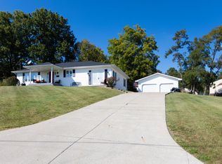226 Morgan St W, Oak Hill, OH 45656
