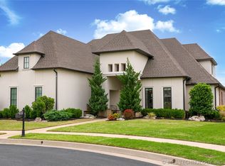 719 W 109th Pl S, Jenks, OK 74037