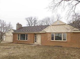 325 E Washington Rd, Freeland, MI 48623