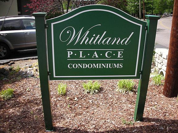 2nd image of 3901 Whitland Ave APT 15