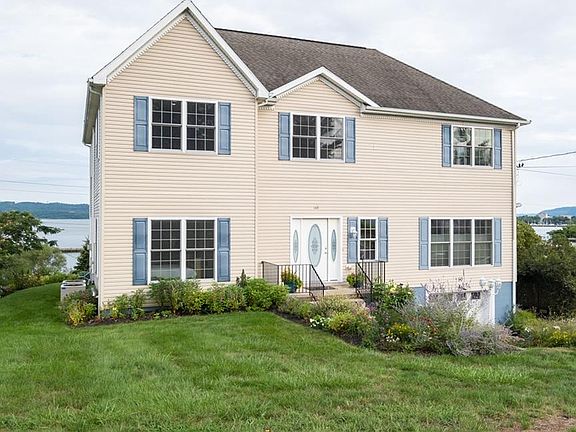2nd image of 50 Jackson Dr