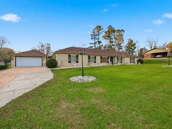 206 Plantation Dr, Vicksburg, MS 39183