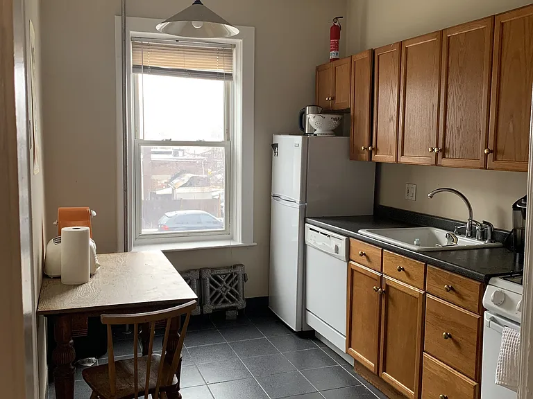 33 Highgate St #4 — Photo 14