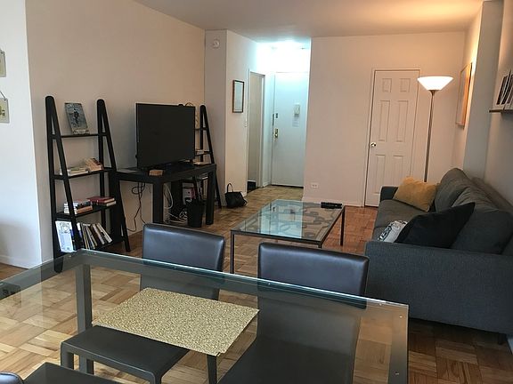 5th image of 300 E 46th St APT 11H