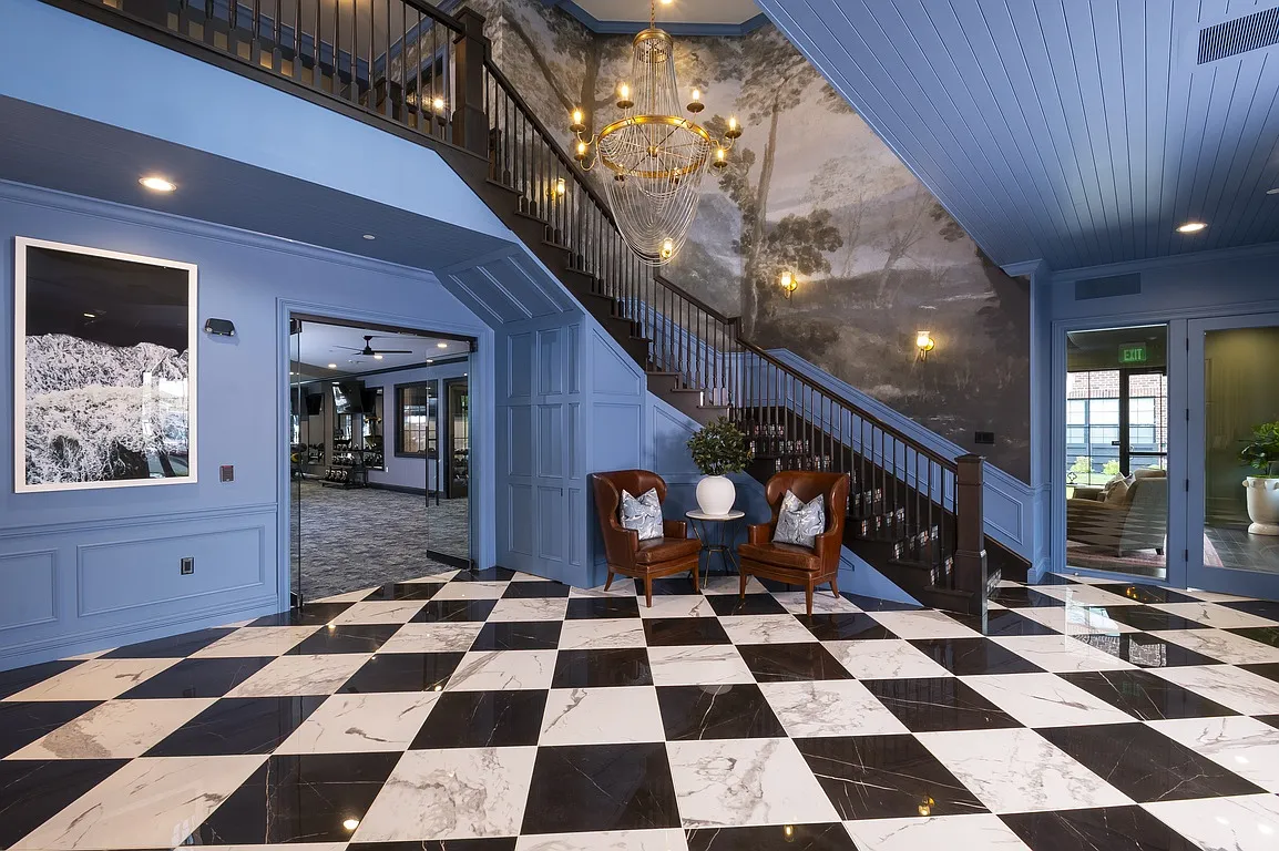 Maison Apartments — Photo 4