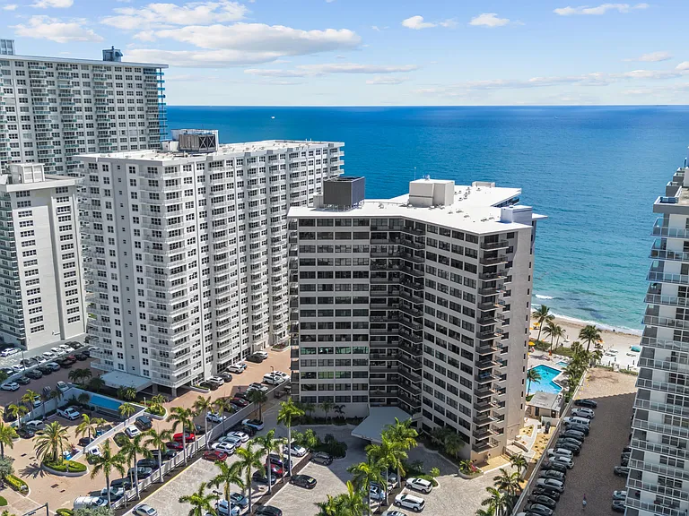 3800 Galt Ocean Dr #1108 — Photo 25