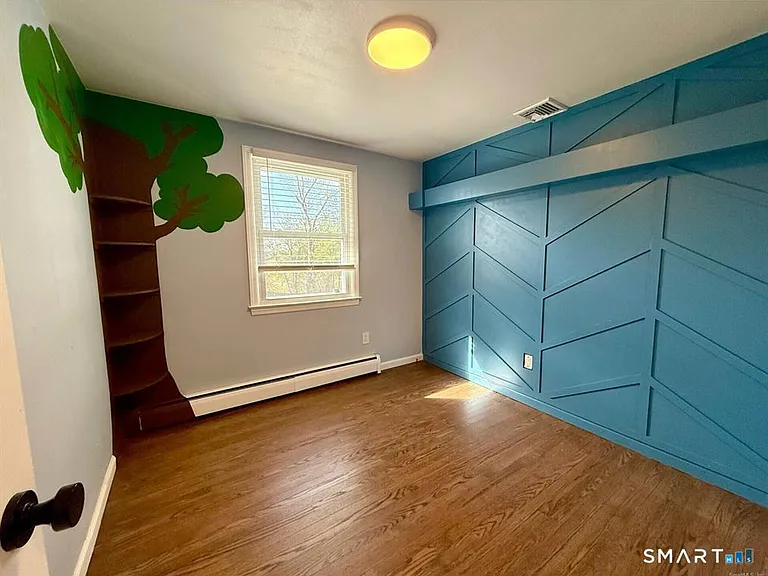 77 Valley View Rd — Photo 15