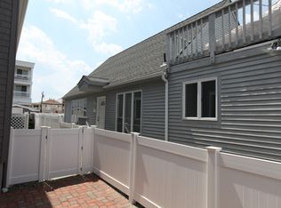 18 S Decatur Ave, Margate, NJ 08402