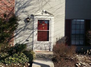 19 Kirby Ln #136, Franklin Park, NJ 08823