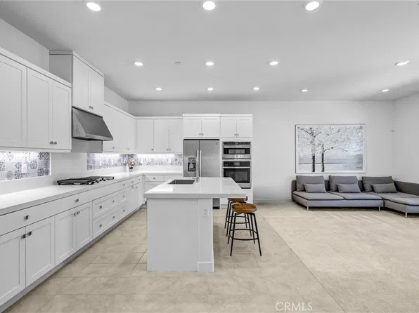 143 Baluster, Irvine, CA 92618