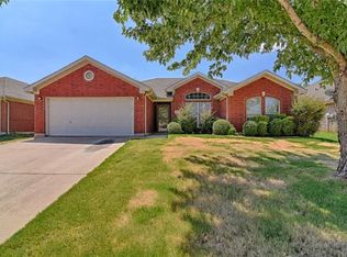 1903 Sail Fish Dr, Mansfield, TX 76063