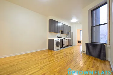 Rented by Uptown Flats LLC