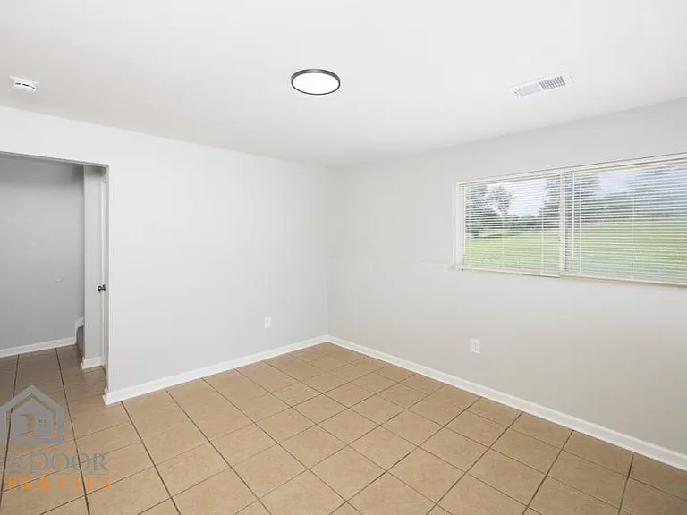 7138 Splitlog Cir — Photo 14