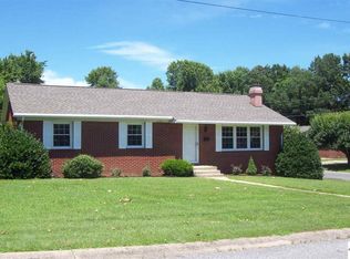 203 Reed St, Mayfield, KY 42066