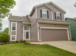 15439 S Brookfield St, Olathe, KS 66062