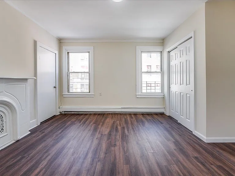 97 Saint Pauls Ave #2 — Photo 15