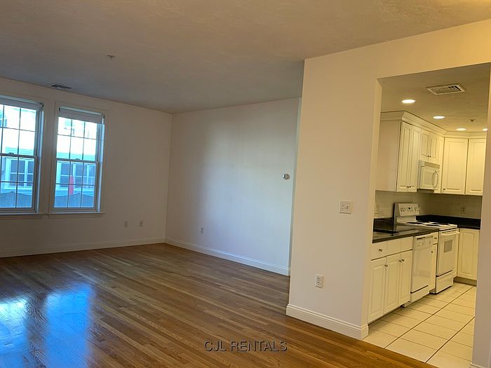 16 Brooks Park APT 2, Medford, MA 02155 Zillow