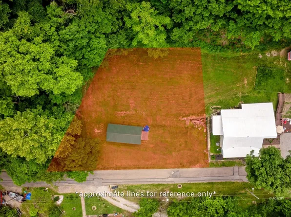 109 & 111 Peacock Ave, Pomeroy, OH 45769