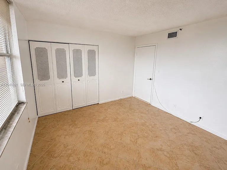 4550 NW 18th Ave #606 — Photo 16