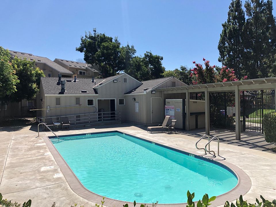 1st image of 67 Monte Verano Ct
