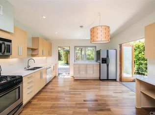 537 Bernard St #B, Costa Mesa, CA 92627