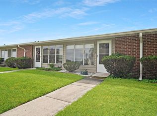 162 Falmouth Ct UNIT D, Ridge, NY 11961