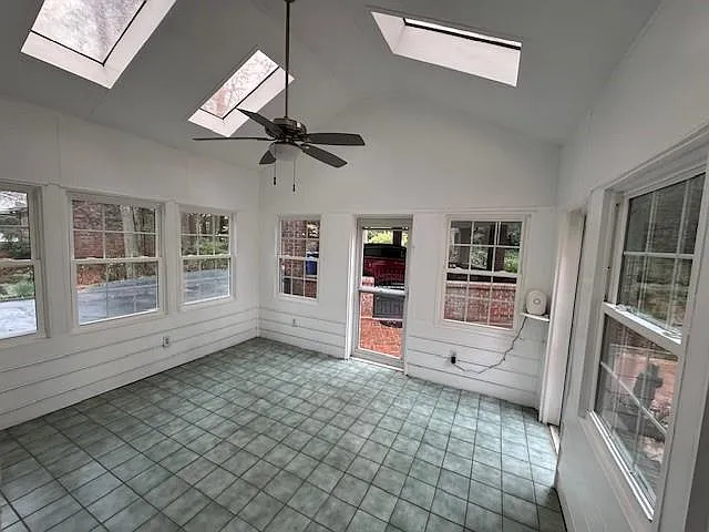 3324 Henderson Creek Rd — Photo 20