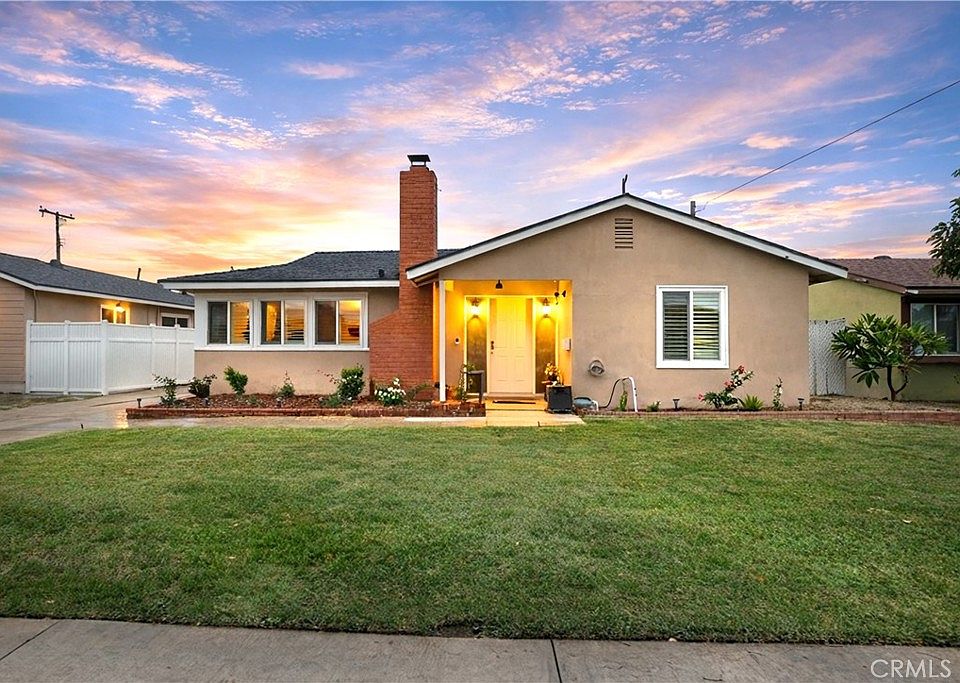 1st image of 8857 Pierce Dr