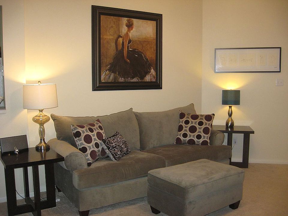 1st image of 5019 Warwicke Dr